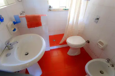 Bagno di Dalle Grotte al Mare