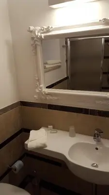 Bagno di Hotel Gargallo