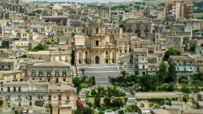 Vista generica su Modica o vista sulla città dall'interno dell'appartamento