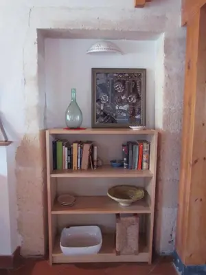 Biblioteca nella casa vacanze