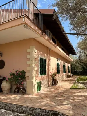Edificio in cui si trova la villa