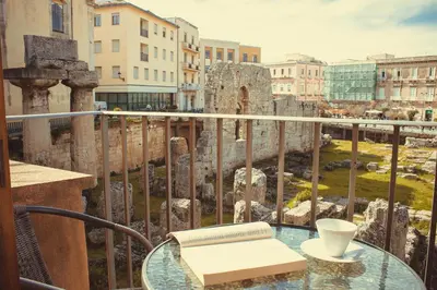 Balcone o terrazza di Apollonion HH above Apollo's temple Ortygia