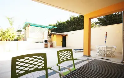 Balcone o terrazza di Villa Verdemare San Lorenzo, Mare e Relax a due passi dalla Spiaggia