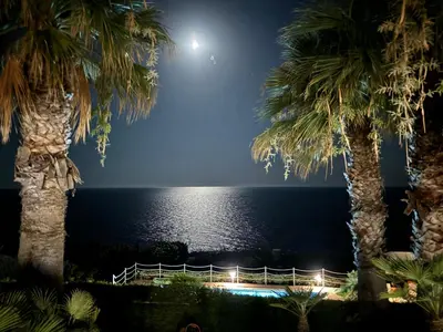 Paesaggio naturale nelle vicinanze della villa