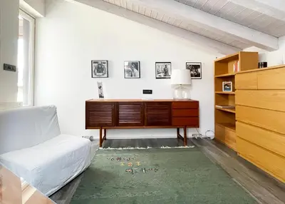Area soggiorno di SCS Modern luxury penthouse URG