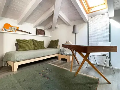 Area soggiorno di SCS Modern luxury penthouse URG