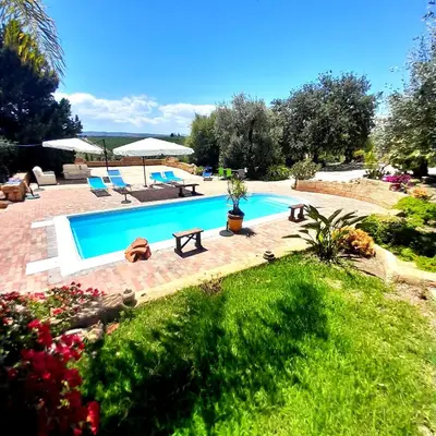 Piscina di B&B Villa Sant'Antonio o nelle vicinanze