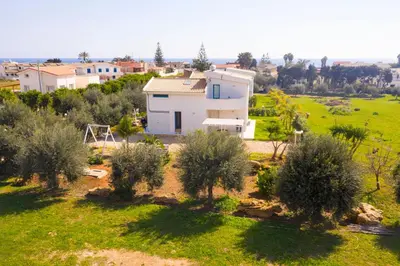 Paesaggio naturale nelle vicinanze della casa vacanze