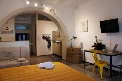 Cucina o angolo cottura di L'altro capo del filo