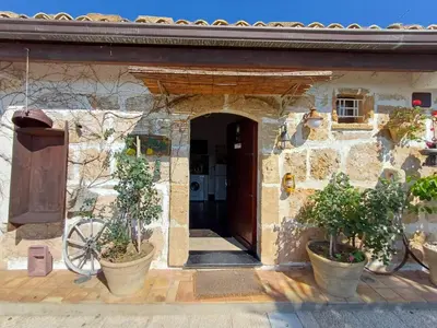 Facciata o entrata di La Virgy per Noto with share swimming pool with wonderful sea view