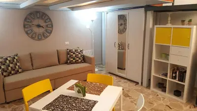 Area soggiorno di SyracuseApartments ISONZO di SIRACUSA Stupendo appartamento vicino ad ORTIGIA e a 200m dal mare