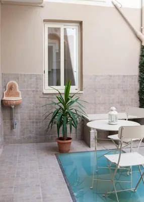 Piscina di Casa Euripide o nelle vicinanze