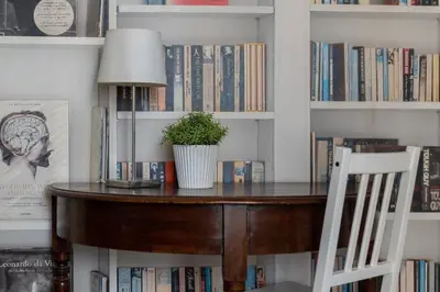Biblioteca nel bed & breakfast