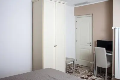 TV o dispositivi per l'intrattenimento presso BFRAME Cornice Barocca