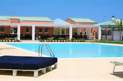 Piscina di Hotel Villa Fanusa o nelle vicinanze