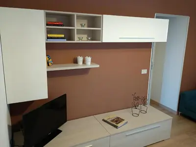 TV o dispositivi per l'intrattenimento presso Profumo Barocco 1