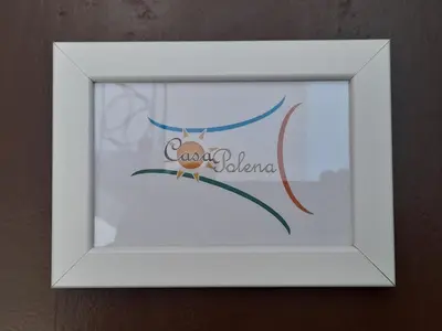 Certificato, attestato, insegna o altro documento esposto da Casa Polena