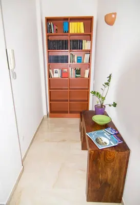 Biblioteca nell'appartamento