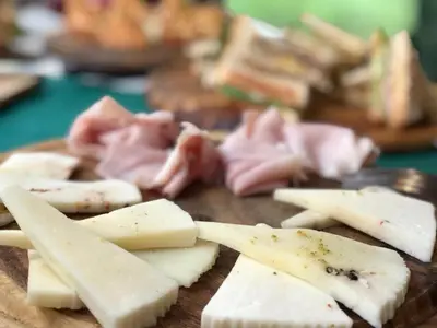 Cibo presso l'hotel o nelle vicinanze