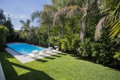 Piscina di Villa Margherita o nelle vicinanze