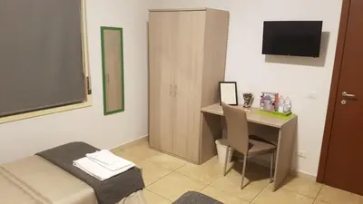 TV o dispositivi per l'intrattenimento presso Etna Parking