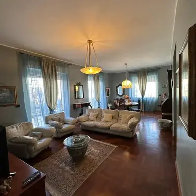 Mamma Mary Apartment