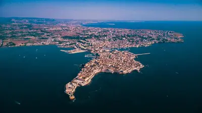 Vista generica sul mare o vista sul mare dall'interno della casa vacanze
