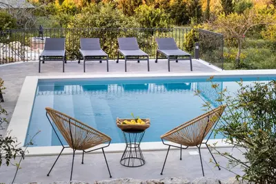 Piscina di Masseria Bio - Agriturismo Villa Grazia o nelle vicinanze