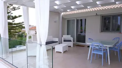 Balcone o terrazza di Appartamento con piscina Oasi 2