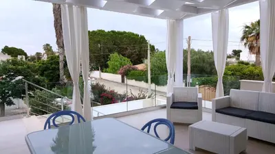 Balcone o terrazza di Appartamento con piscina Oasi 2
