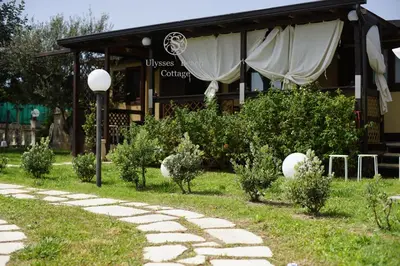 Giardino di CASA con ACCESSO AL MARE