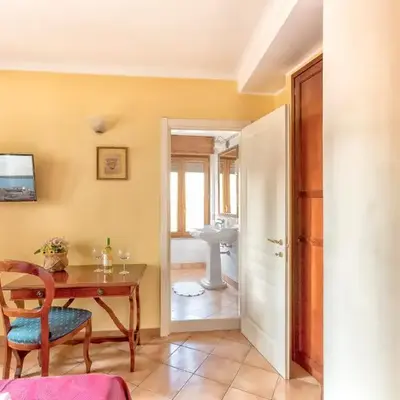 Joy's deluxe ortigia