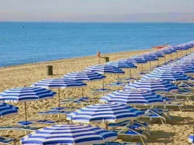 Paesaggio naturale nelle vicinanze del villaggio turistico