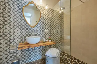 Bagno di Piazza Duomo 36