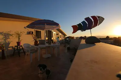 Alba o tramonto visti dall'interno del bed & breakfast o dai dintorni