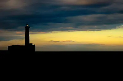 Alba o tramonto visti dall'interno del bed & breakfast o dai dintorni