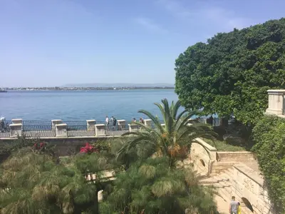 Paesaggio naturale nelle vicinanze della casa vacanze