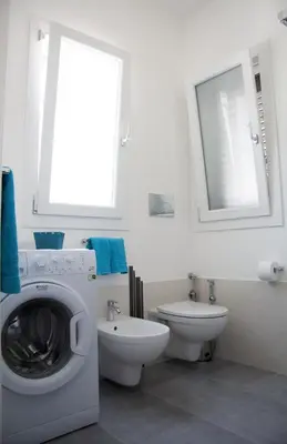 Bagno di Nemo vicino al mare
