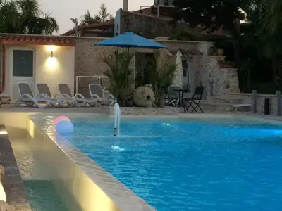 Piscina di Spacious Apartment in Pozzallo, 110m² with Pool and Sea View o nelle vicinanze