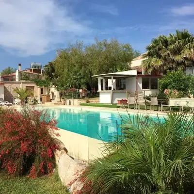Charming Apartment in Pozzallo with Shared Pool