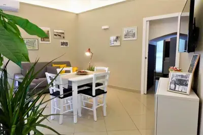 TV o dispositivi per l'intrattenimento presso Giader's House - Free Parking