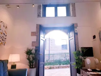 TV o dispositivi per l'intrattenimento presso Dimora Montalto,indipendente con terrazzo privato