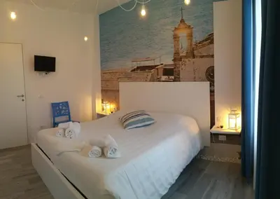 Letto o letti in una camera di Lyria