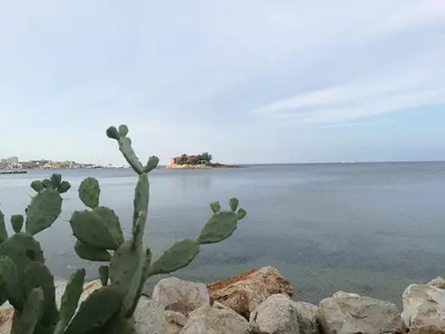 Paesaggio naturale nelle vicinanze della casa vacanze