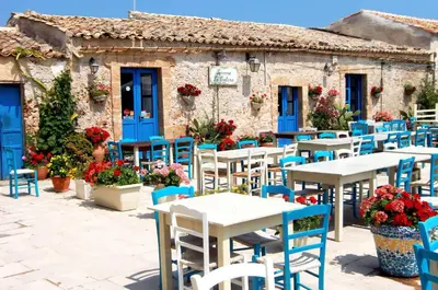 Ristorante o altro punto ristoro di LA DIGA - Bilocale a Marzamemi, fronte mare