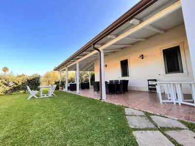 Giardino di Villa Summer house