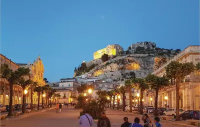 Planimetria di 2 Bedroom Amazing Home In Ragusa Rg