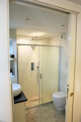 Bagno di Suite Il Letto Sotto Il Tetto