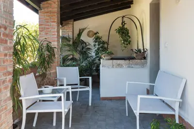 Patio o area all'aperto di La Latomia Villa nei pressi del Teatro Greco