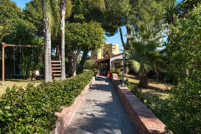 Giardino di La Latomia Villa nei pressi del Teatro Greco